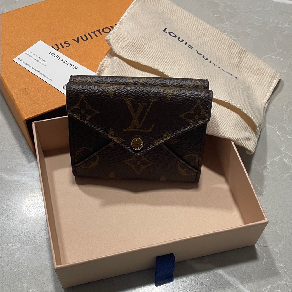 Louis Vuitton Monogram Envelope Compact Wallet - Brown/Gold